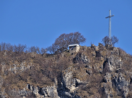 MONTE ZUCCO ad anello via linea tagliafuoco dalla Pernice (20apr21) - FOTOGALLERY